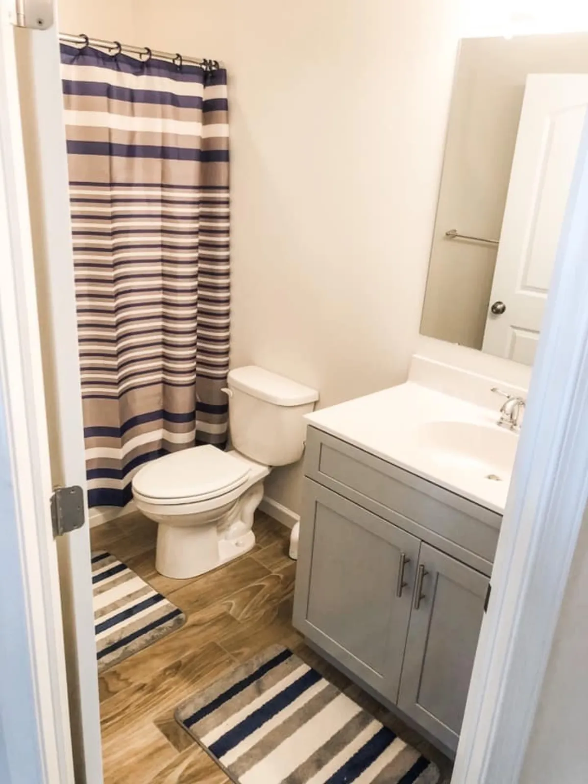 The High Street House interior photo 7
