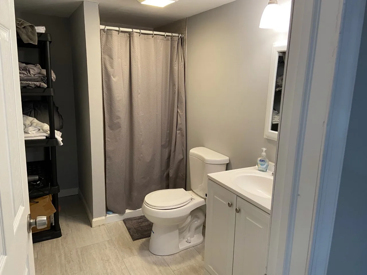 The Spring Hollow House interior photo 5